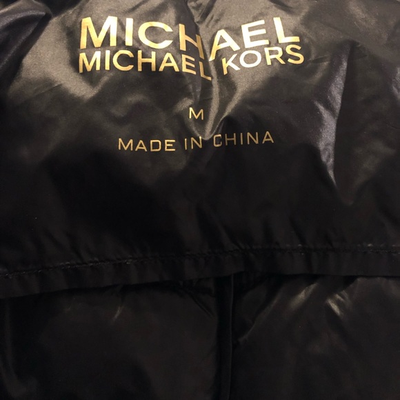 MICHAEL Michael Kors Down Full Puffer Vest Size M - Picture 2 of 6